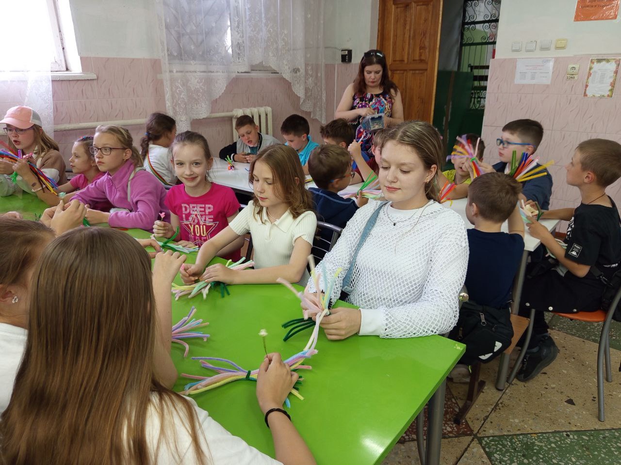 Сегодня начал свою работу II тур школьного оздоровительного лагеря &amp;quot;Сказка&amp;quot;.